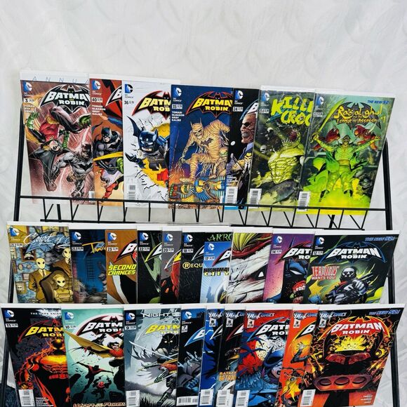 Batman Robin New 52: 2-7 9-12 14-15 17 18 20 22-23 23.1-23.4 24 35-36 40 Ann 3 - Picture 1 of 7